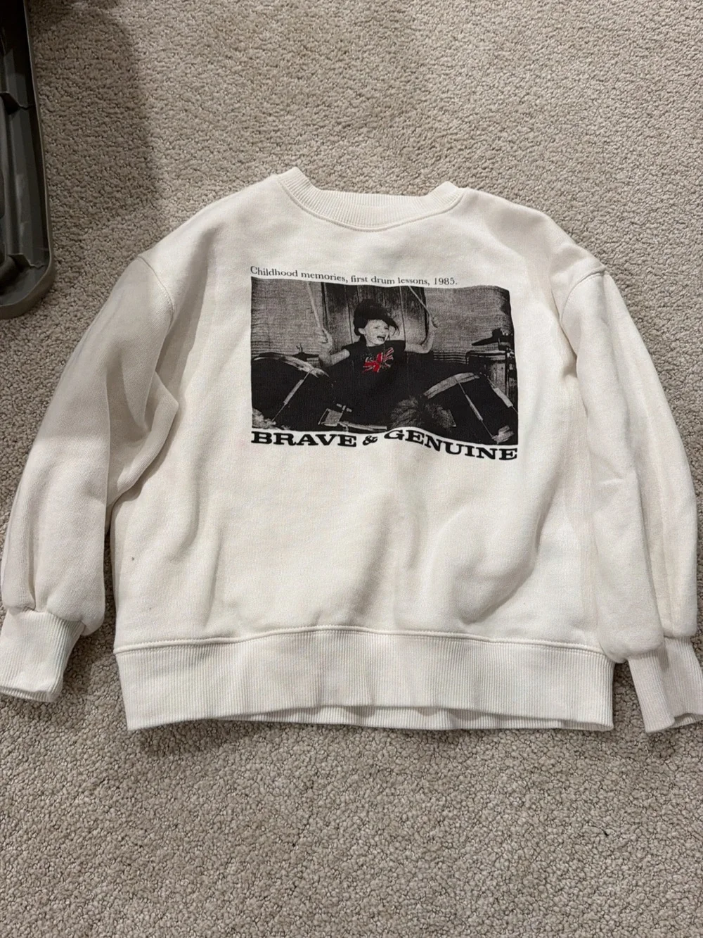 Zara White Graphic Sweatshirt with Black Print